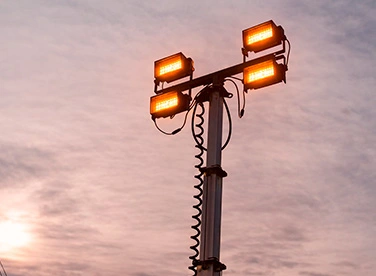 Mástil de torre de iluminación solar Luminari